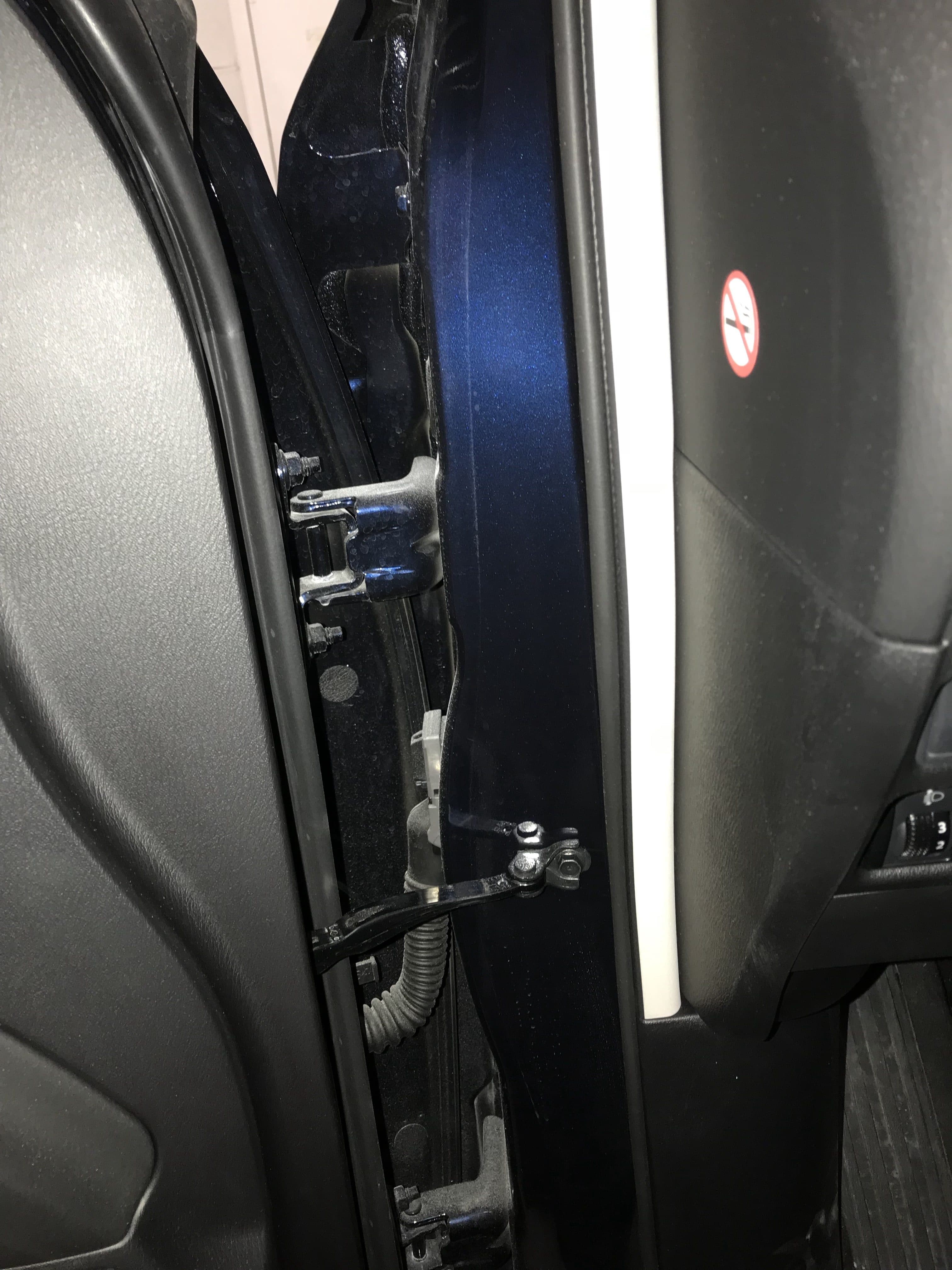 car door hinge